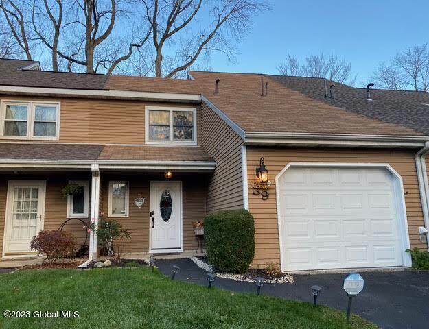 39 Grant Hill Court Clifton Park NY 12065