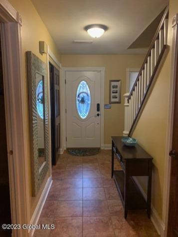 39 Grant Hill Court Clifton Park NY 12065