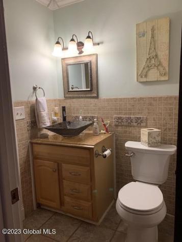 39 Grant Hill Court Clifton Park NY 12065