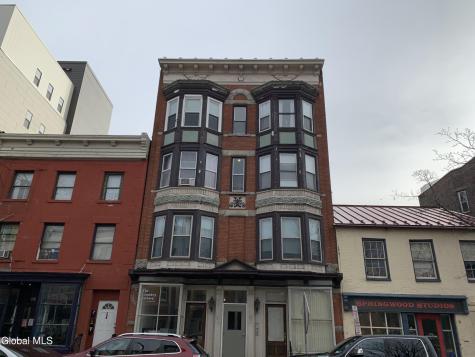 150 4th Street Troy NY 12180