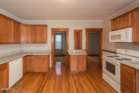 65 Van Derveer Street Amsterdam NY 12010