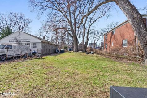 447 Ontario Street Albany NY 12208