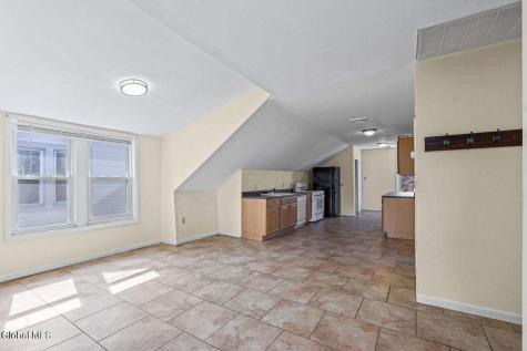 447 Ontario Street Albany NY 12208