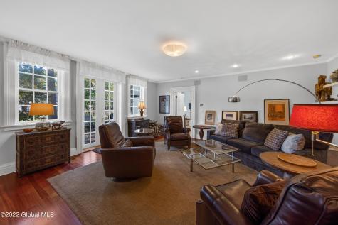 21 Park Place Saratoga Springs NY 12866