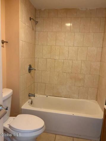 1075 Pleasant Street Schenectady NY 12303