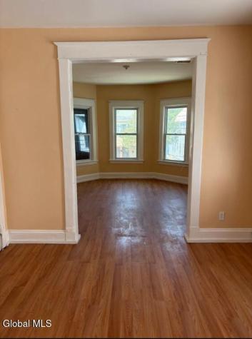 1075 Pleasant Street Schenectady NY 12303