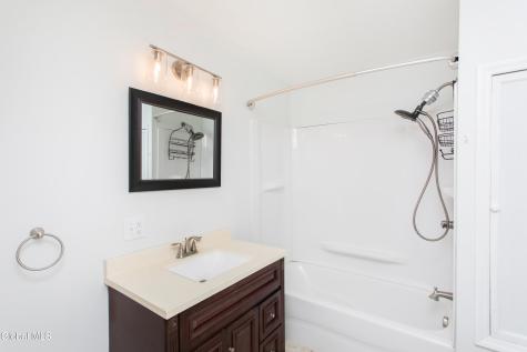 105 Van Dam Street Saratoga Springs NY 12866