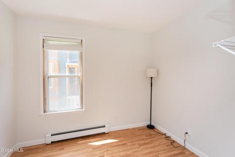 105 Van Dam Street Saratoga Springs NY 12866