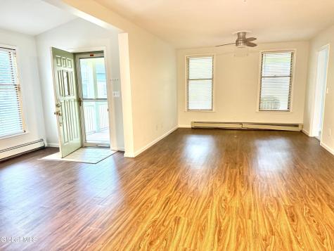 105 Van Dam Street Saratoga Springs NY 12866