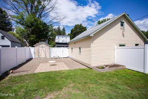 105 Van Dam Street Saratoga Springs NY 12866