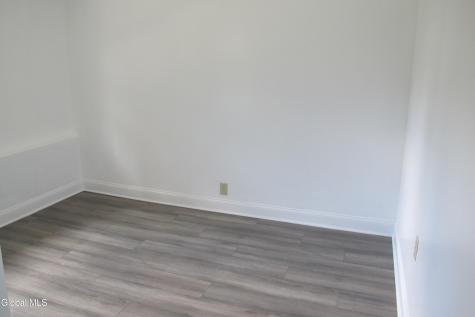 18 Ethel Drive Loudonville NY 12211