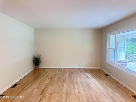8 N Hill Drive Ballston Lake NY 12019