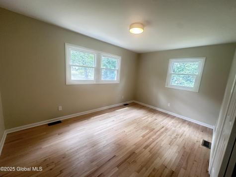 8 N Hill Drive Ballston Lake NY 12019