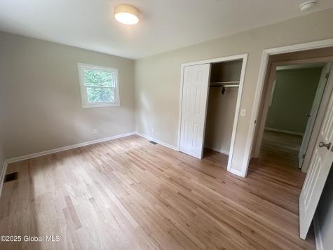 8 N Hill Drive Ballston Lake NY 12019