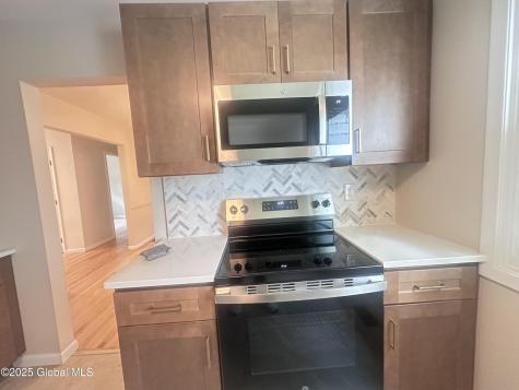 8 N Hill Drive Ballston Lake NY 12019