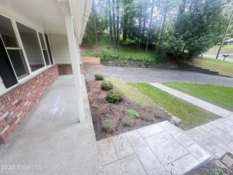 8 N Hill Drive Ballston Lake NY 12019