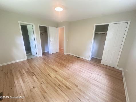 8 N Hill Drive Ballston Lake NY 12019