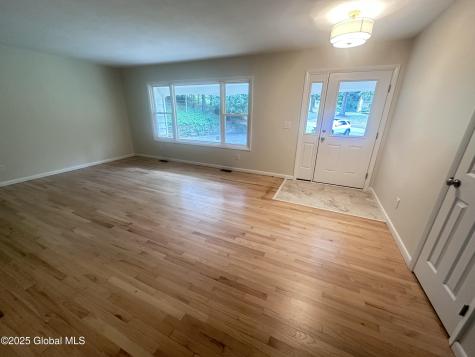 8 N Hill Drive Ballston Lake NY 12019
