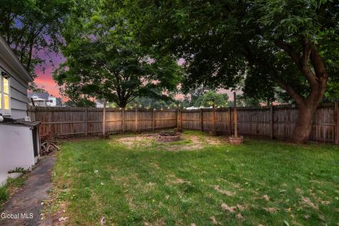 2139 Foster Avenue Schenectady NY 12308