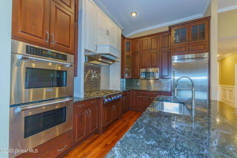 59 Union Avenue Delmar NY 12054