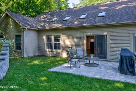66 Warren Street Saratoga Springs NY 12866