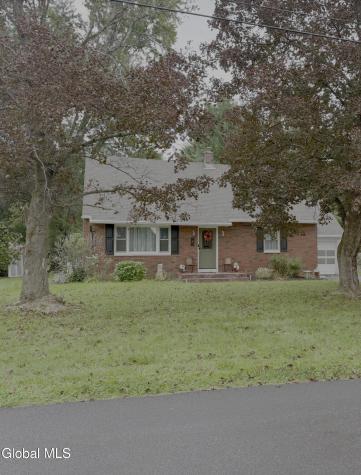 8 Bennett Road Troy NY 12182