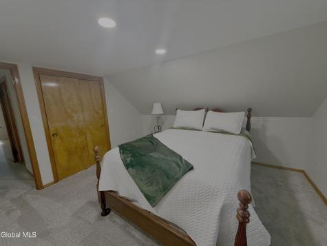 8 Bennett Road Troy NY 12182