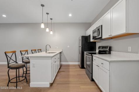 364 Madison Avenue Albany NY 12210