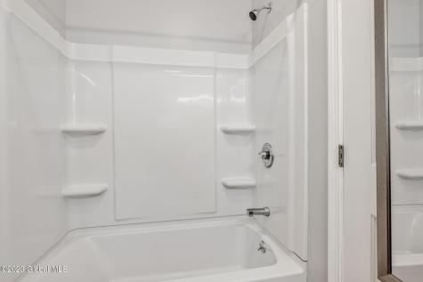 364 Madison Avenue Albany NY 12210