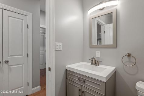 364 Madison Avenue Albany NY 12210