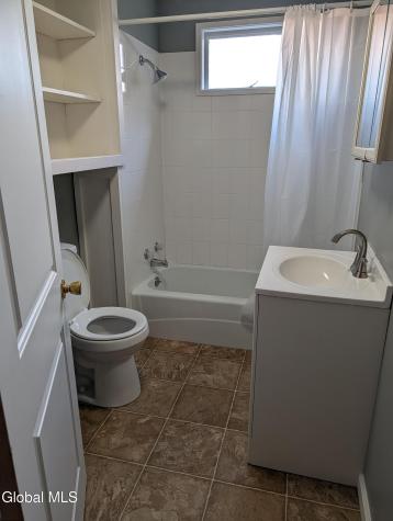 17-19 Brookside Avenue Amsterdam NY 12010