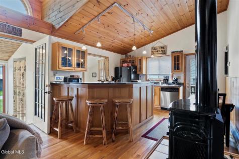 27 Holly Lane Queensbury NY 12845