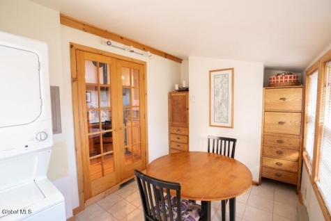27 Holly Lane Queensbury NY 12845