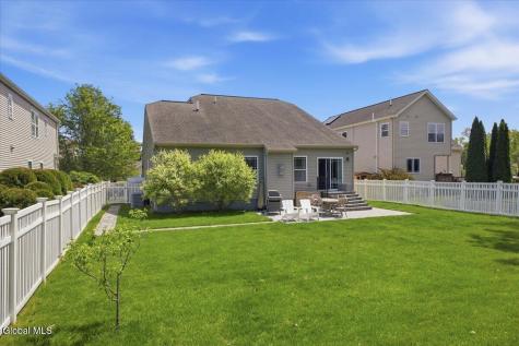 11 Outlook Avenue Saratoga Springs NY 12866