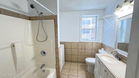 3134 6th Avenue Troy NY 12180