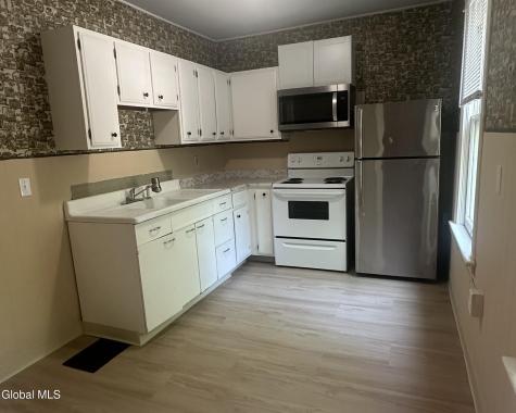 1617 Campbell Avenue Schenectady NY 12306