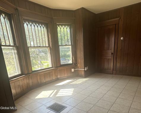 1617 Campbell Avenue Schenectady NY 12306