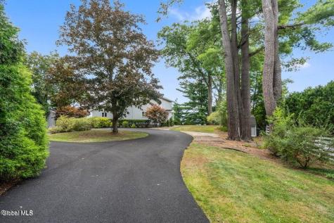 3 Windermere Road Saratoga Springs NY 12866