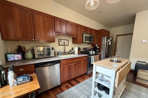 432 Broadway Saratoga Springs NY 12866