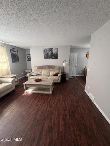4259 New York 50 Saratoga Springs NY 12866