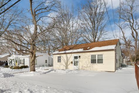 3 Miracle Lane Albany NY 12211