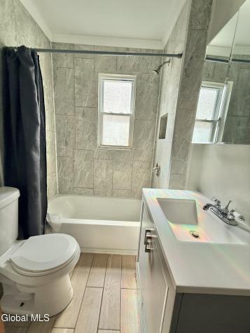 1120 Pleasant Street Schenectady NY 12303