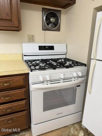 1366 Helderberg Avenue Schenectady NY 12306