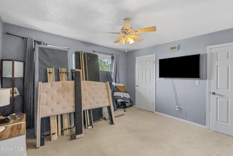 31 Berkshire Drive Colonie NY 12205