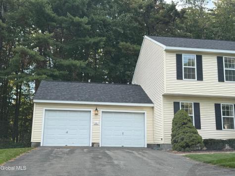 14 Foxfire Lane Glenmont NY 12077