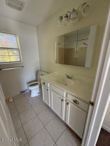 14 Foxfire Lane Glenmont NY 12077