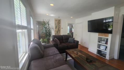 18 Russell Street Saratoga Springs NY 12866