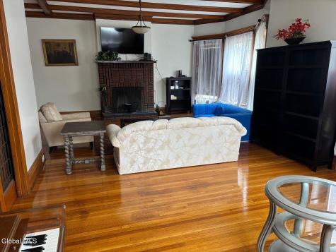 29 Kingsboro Avenue Gloversville NY 12078