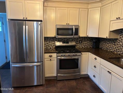 29 Kingsboro Avenue Gloversville NY 12078