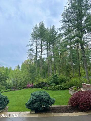 9 Oak Brook Boulevard Saratoga Springs NY 12866